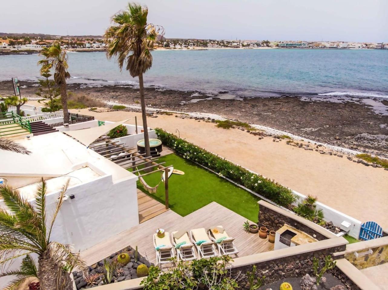 Villa Maluhia Beachfront Corralejo Esterno foto